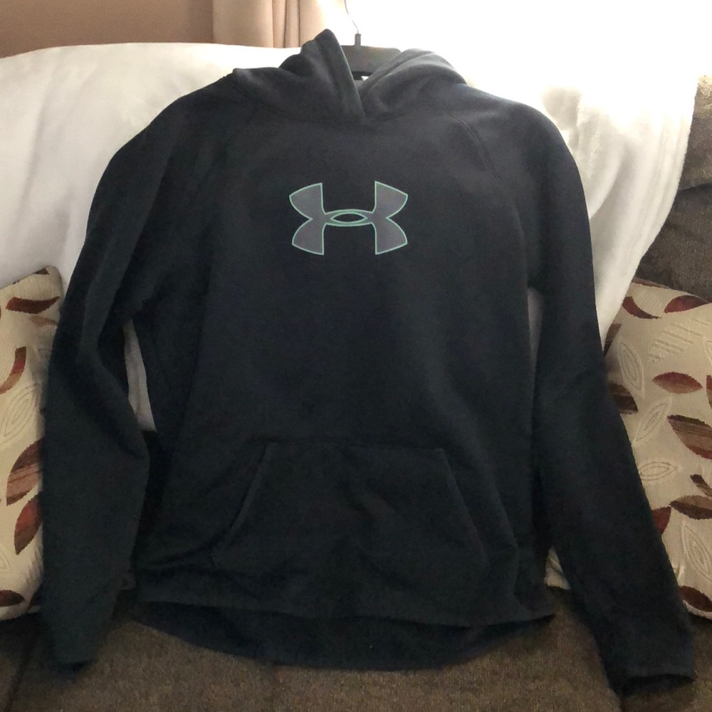 ❤️Under armor sweatshirt size Md
